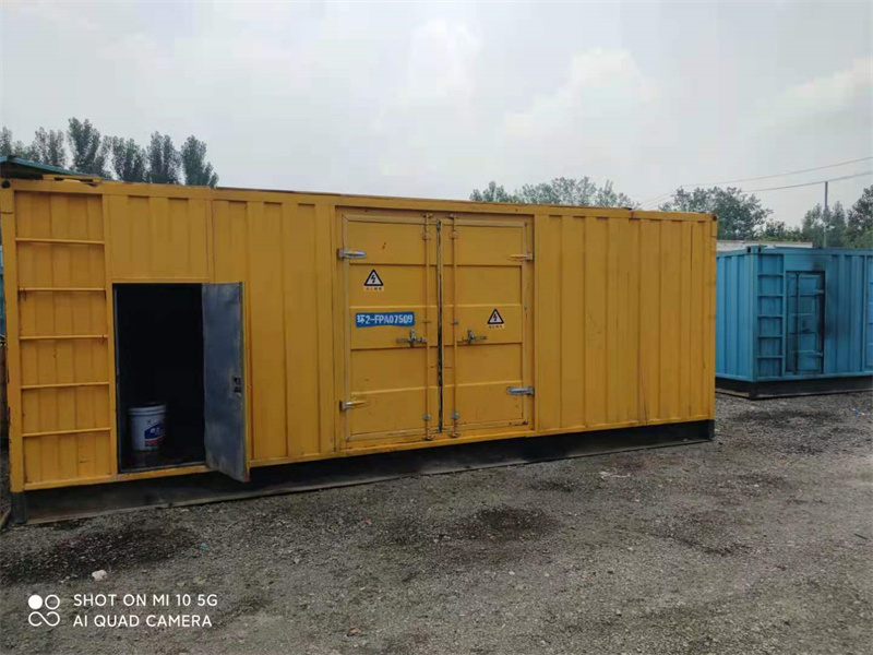汉阳200KW柴油发电机组需要配备什么型号的电缆线？