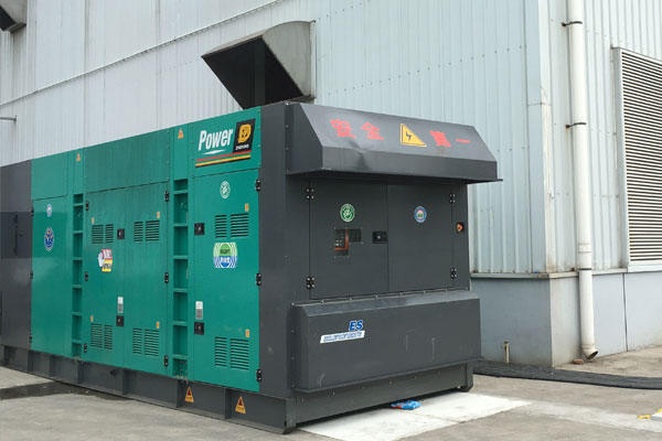 汉阳燃油滤清器的更换流程是怎样的？