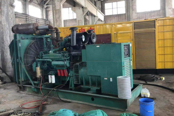 汉阳发电机组的空气滤清器应该如何保养？