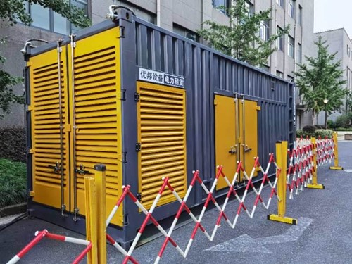 汉阳如何使用转速表检查发动机的转速？