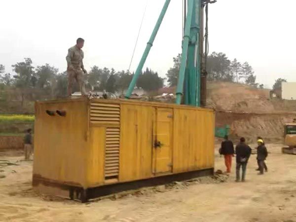 汉阳如何判断水冷式机油散热器密封件是否需要更换？